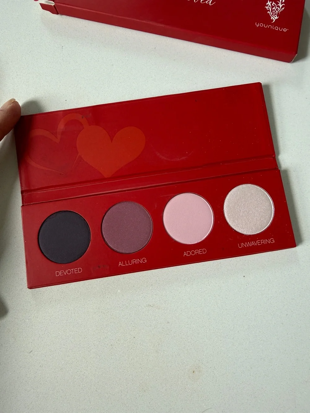 Younique Moodstruck Beloved Eyeshadow Palette - Plums, Pinks